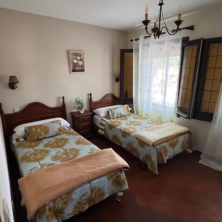 Hostal Sabor Fusion Hotel La Pradera de Navalhorno Екстериор снимка