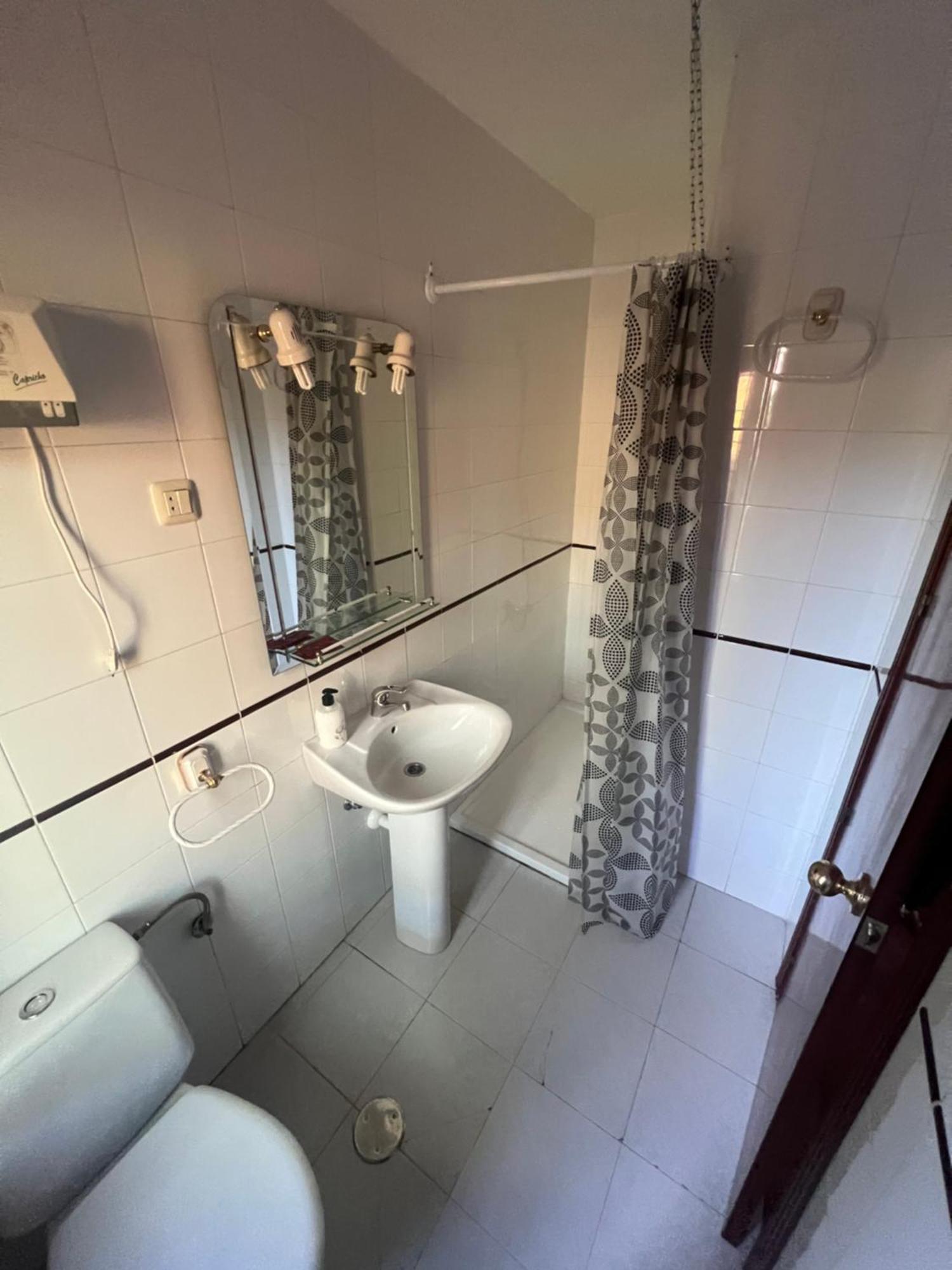 Hostal Sabor Fusion Hotel La Pradera de Navalhorno Екстериор снимка
