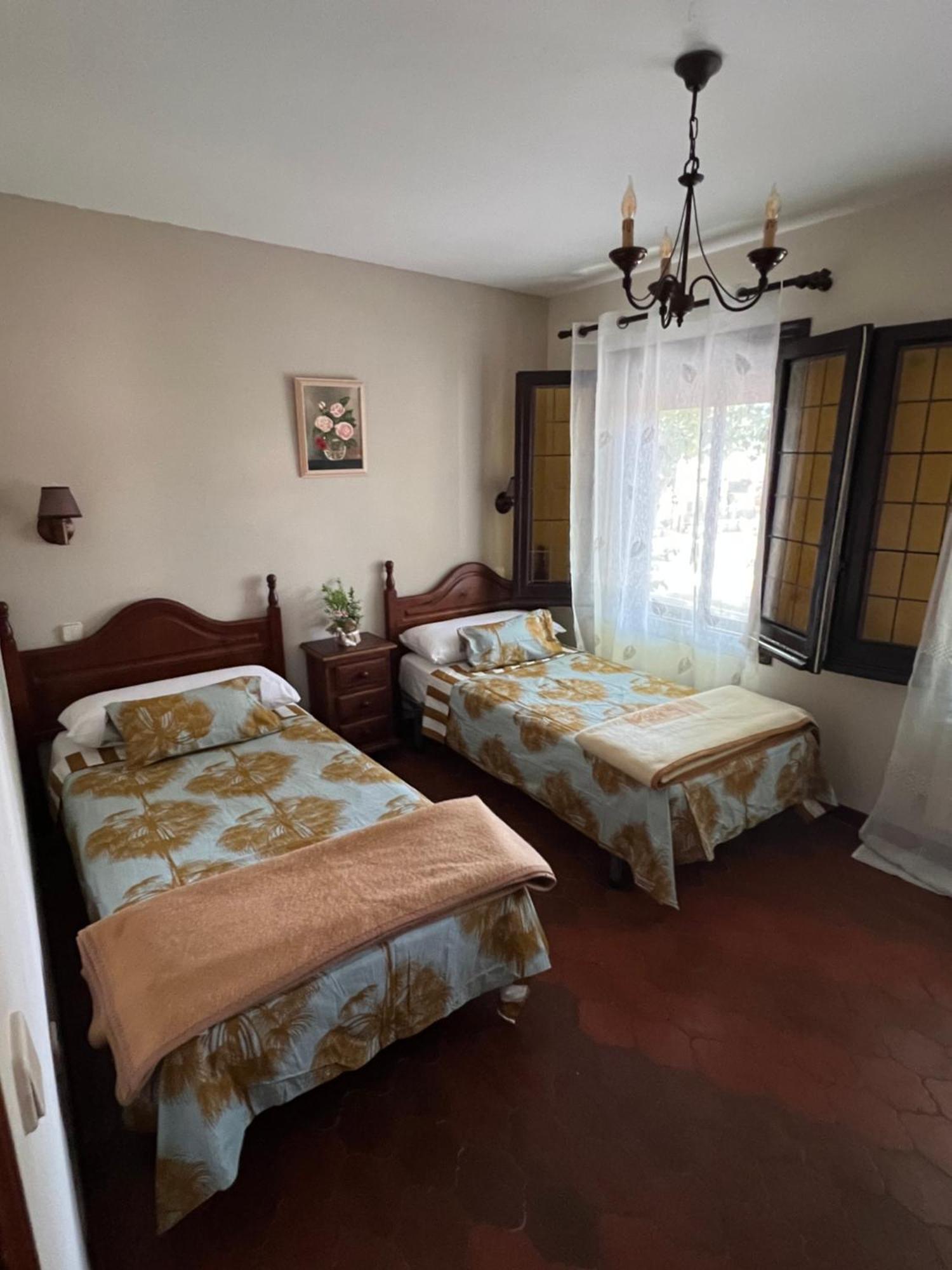 Hostal Sabor Fusion Hotel La Pradera de Navalhorno Екстериор снимка